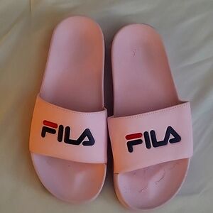 🩷PINK FILA SLIDES